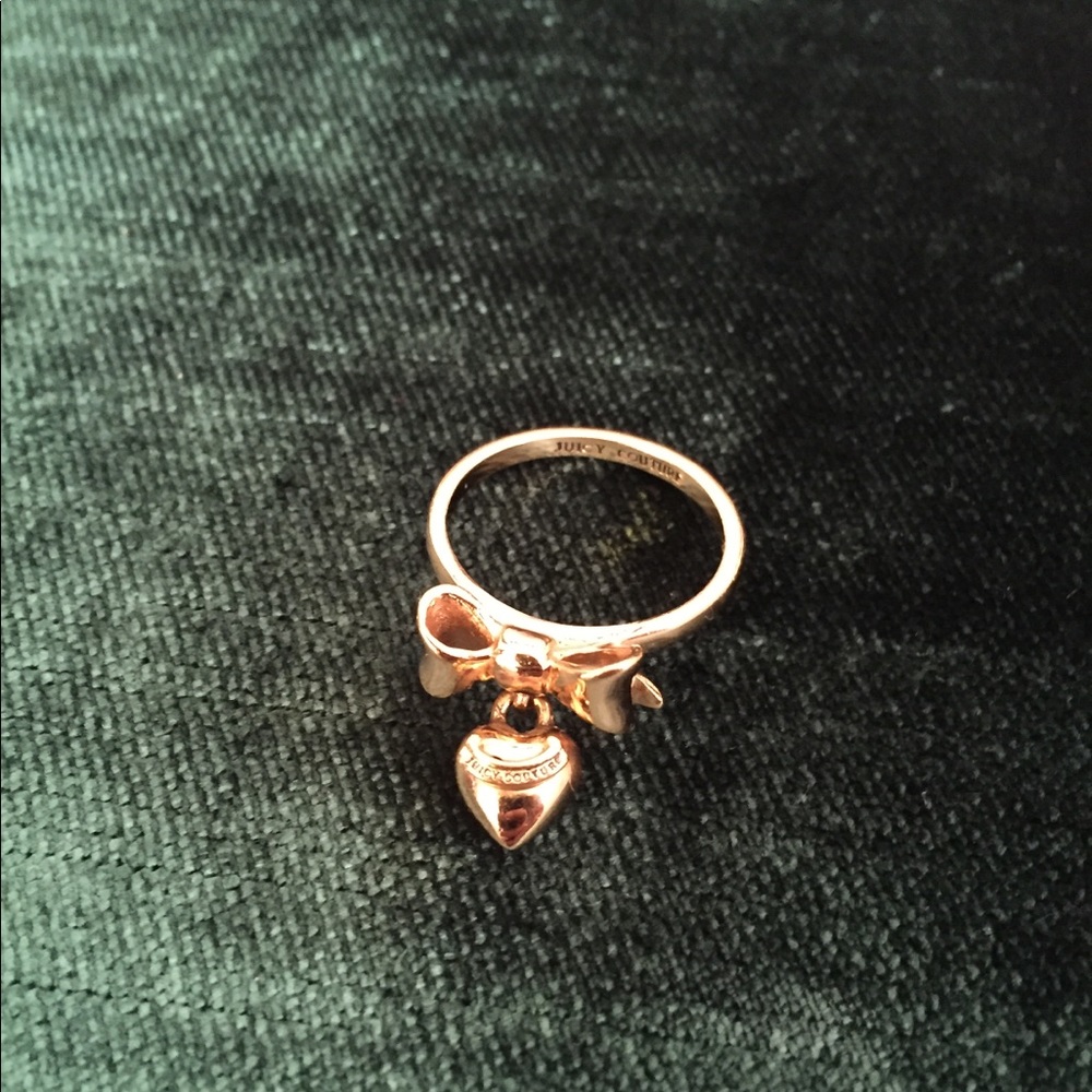 Juicy Couture Bow Heart Ring